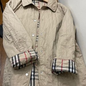 Preowned Women Burberry Beige Diamond-quilted Jacket
